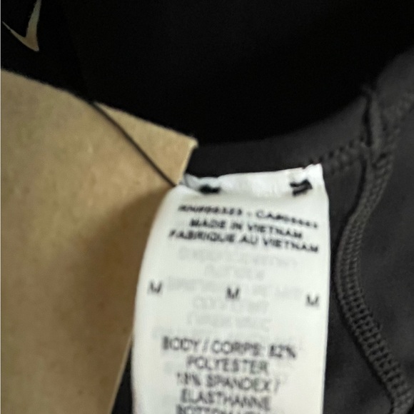 Nike  Black Dri-FIT Sports Bra NWT - Picture 5 of 6